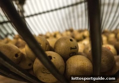 线上体彩选号必修课:和值与跨度如何帮你精准缩水?